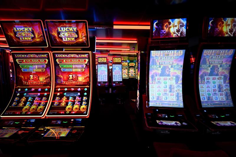 APK Slot: Situs Judi Slot Online dengan Promo Terbaru dan Bonus Melimpah